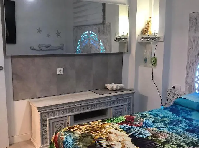 Altamira Sunset 아데제